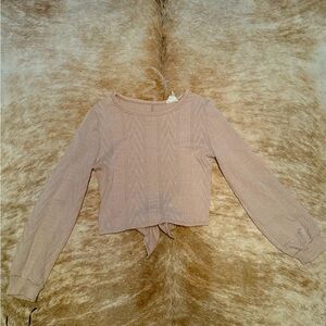 Adorable open back light weight sweater Small